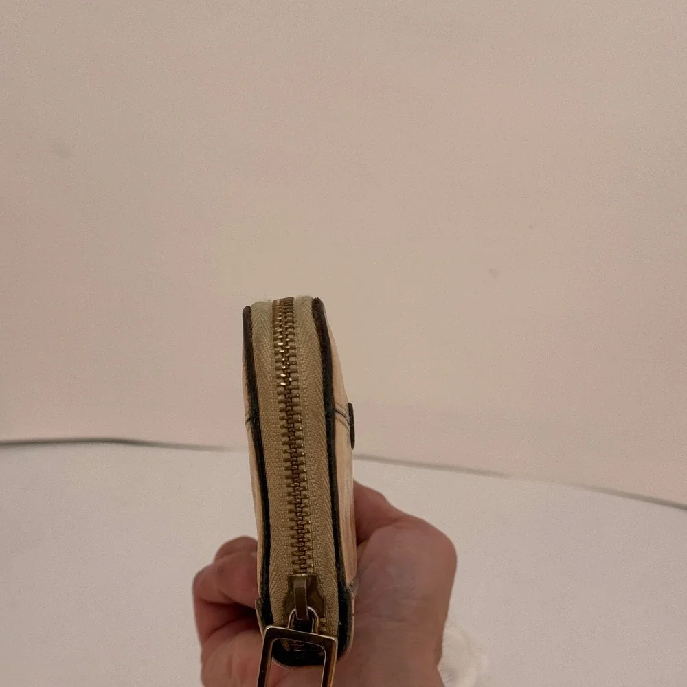 Chloe Tan Leather Zip‎ Around Long Wallet Gold Hardware Vintage Patina Italy